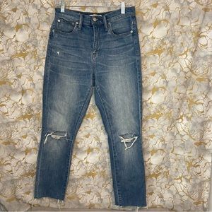 Madewell The High-Rise Slim Boyjean Distressed Raw Hem Size 26